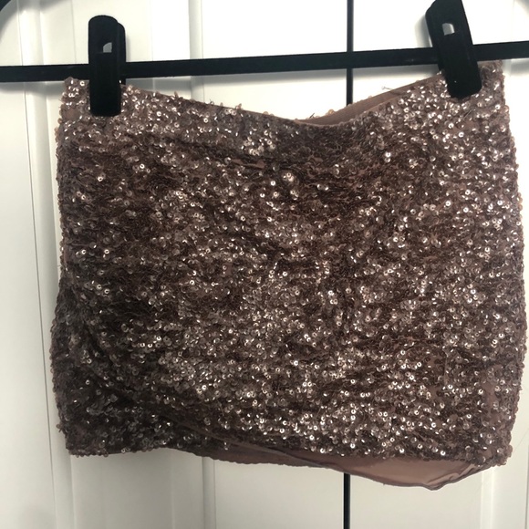 Retail $650 Aje Copper Brown Sequin Skirt XS - Picture 3 of 3